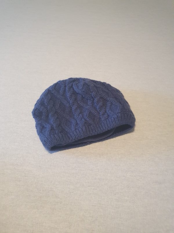 Girls 6-9 Blue cable knit hat