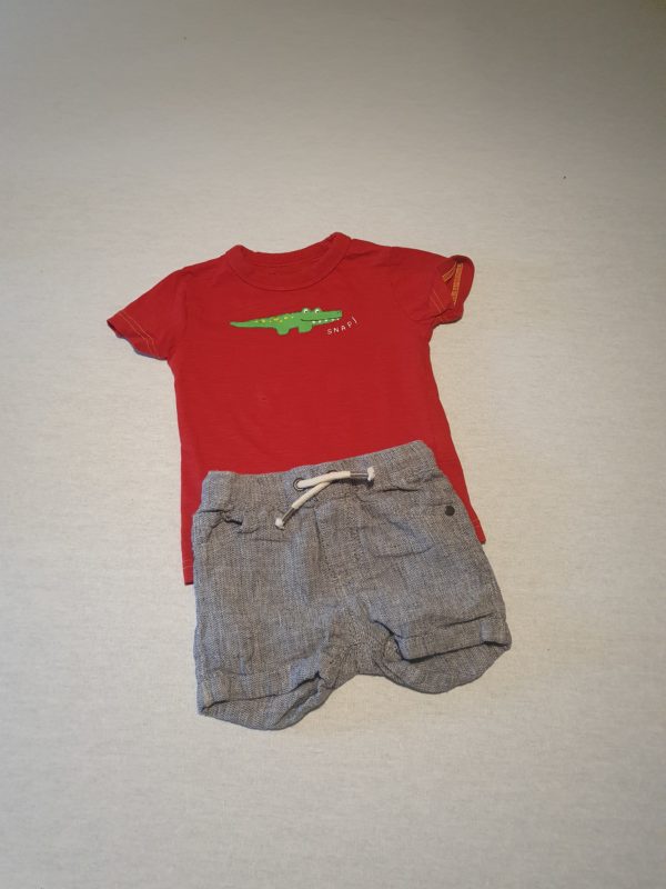 Boys 6-9 Next croc t-shirt and shorts (Tiny mark on t-shirt)