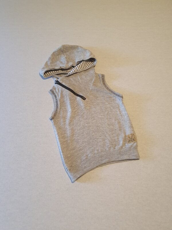 Boys 12-18 Next grey sleeveless hoodie
