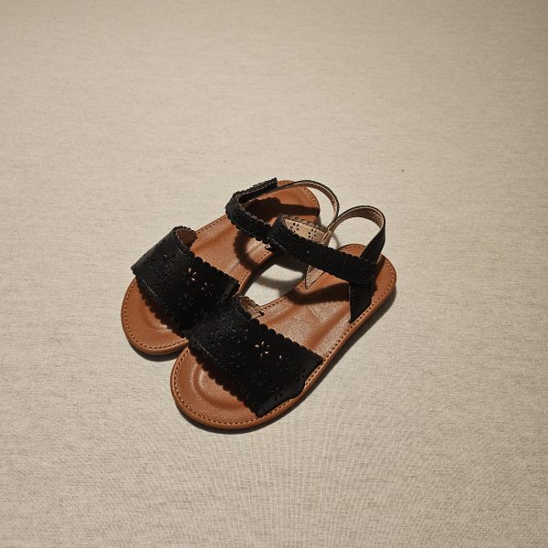 Girls Infant Size 9 black sandals