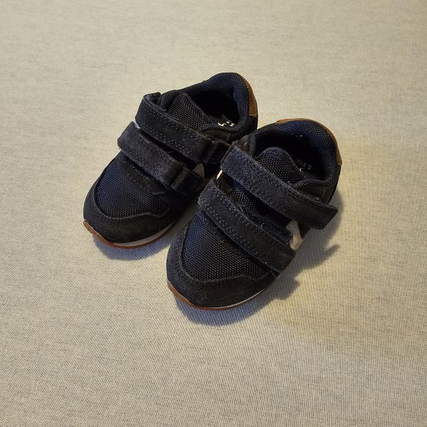 Boys Infant size 5.5 G Next double strap trainers