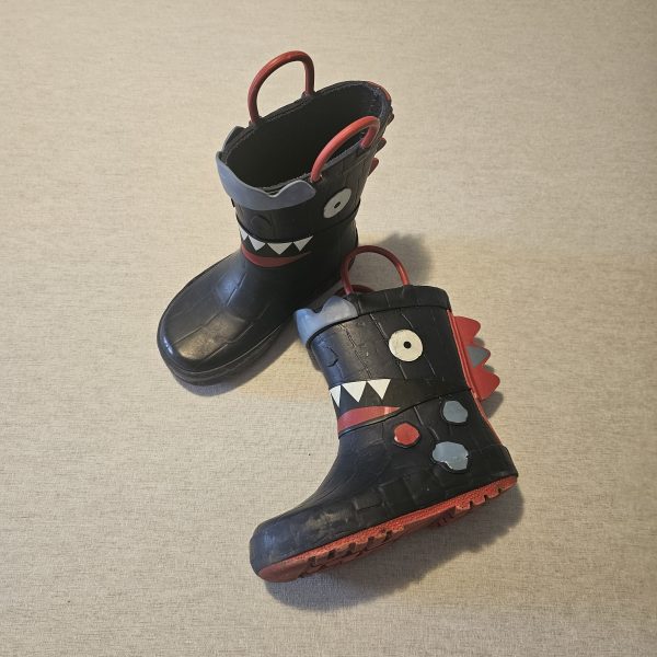 Boys Infant size 6 Monster wellies
